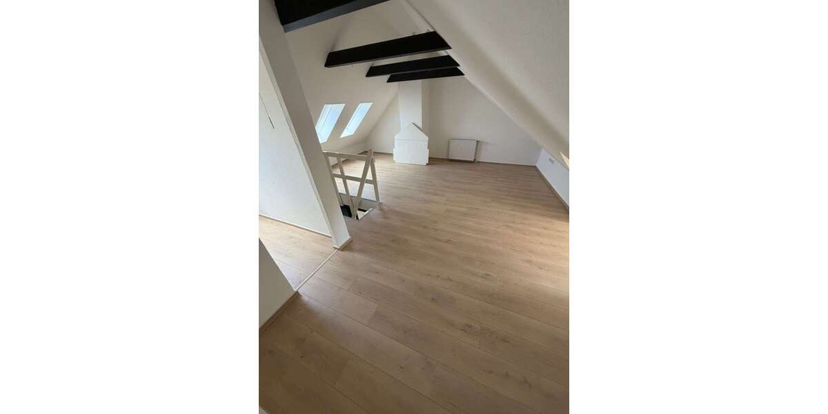 Etagenwohnung Peine - 2 Zimmer, 94 m&sup2;, 700&euro; | Angebot:27319130
