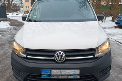VW Caddy 476.526 km 6.399 &euro; Hannover 30419