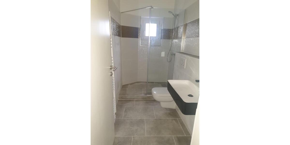 Mehrfamilienhaus, Wohnhaus Alfeld (Leine) - 10 Zimmer, 180 m&sup2;, 300.000&euro; | Angebot:25065418