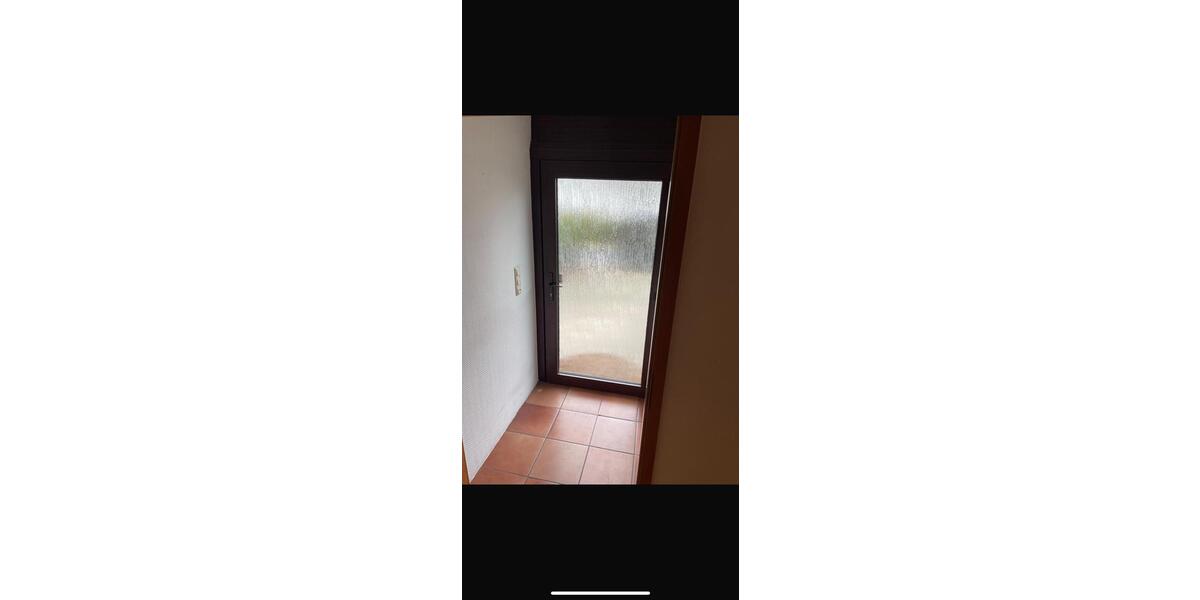 Etagenwohnung Hildesheim Bockfeld - 3 Zimmer, 100 m&sup2;, 602&euro; | Angebot:26239078