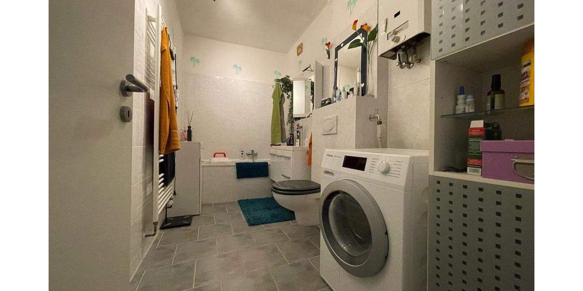 Etagenwohnung Hannover Oststadt - 3 Zimmer, 96 m&sup2;, 299.000&euro; | Angebot:25743929