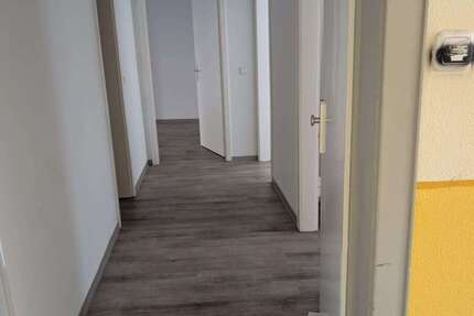 Wohnung Hannover Linden-Limmer - 2 Zimmer, 77 m&sup2;, 942&euro; | Angebot:27315285