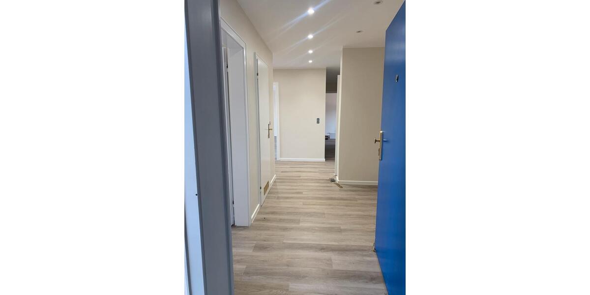 Etagenwohnung Hannover Ahlem-Badenstedt-Davenstedt - 4 Zimmer, 105 m&sup2;, 320.000&euro; | Angebot:25131585