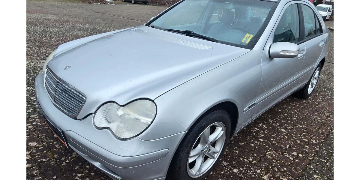 Mercedes-Benz C 180 106.500 km 3.999 &euro; Peine 31228