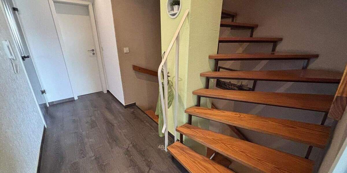 Reihenendhaus Sehnde - 5 Zimmer, 145 m&sup2;, 360.000&euro; | Angebot:25672945