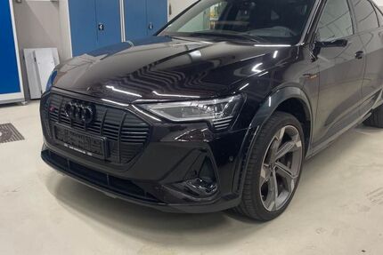Audi e-tron 31.200 km 48.250 &euro; Salzgitter 38259
