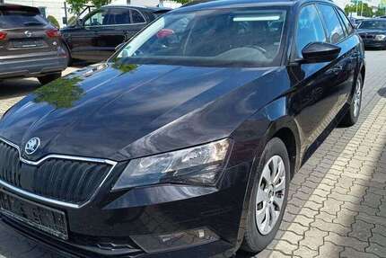Skoda Superb 250.000 km 7.500 &euro; Hannover 30179