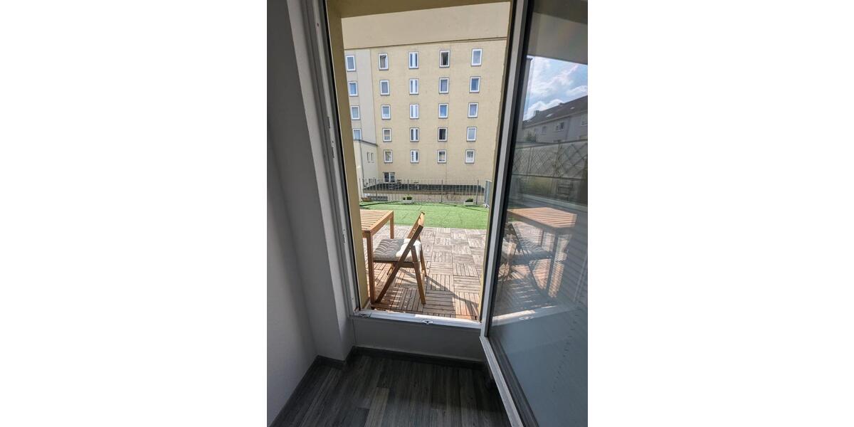 Etagenwohnung Hannover - 2 Zimmer, 60 m&sup2;, 1.200&euro; | Angebot:26020779