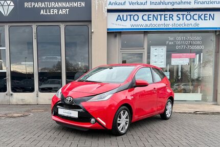 Toyota Aygo (X) 33.218 km 9.450 &euro; Hannover 30419