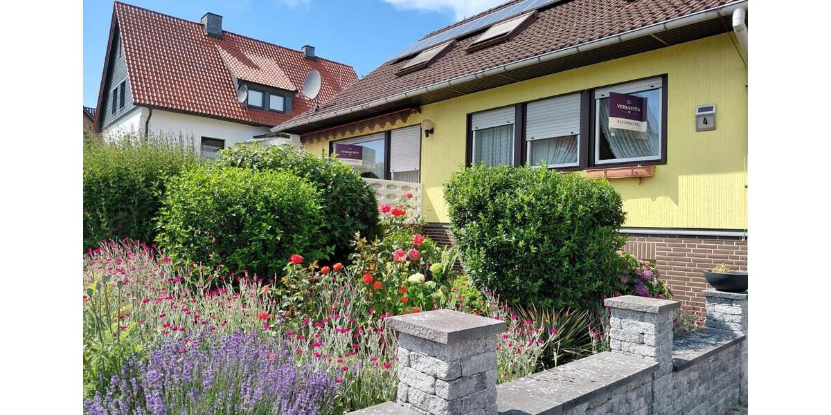 Mehrfamilienhaus, Wohnhaus Bad Salzdetfurth - 9 Zimmer, 160 m&sup2;, 260.000&euro; | Angebot:27203170