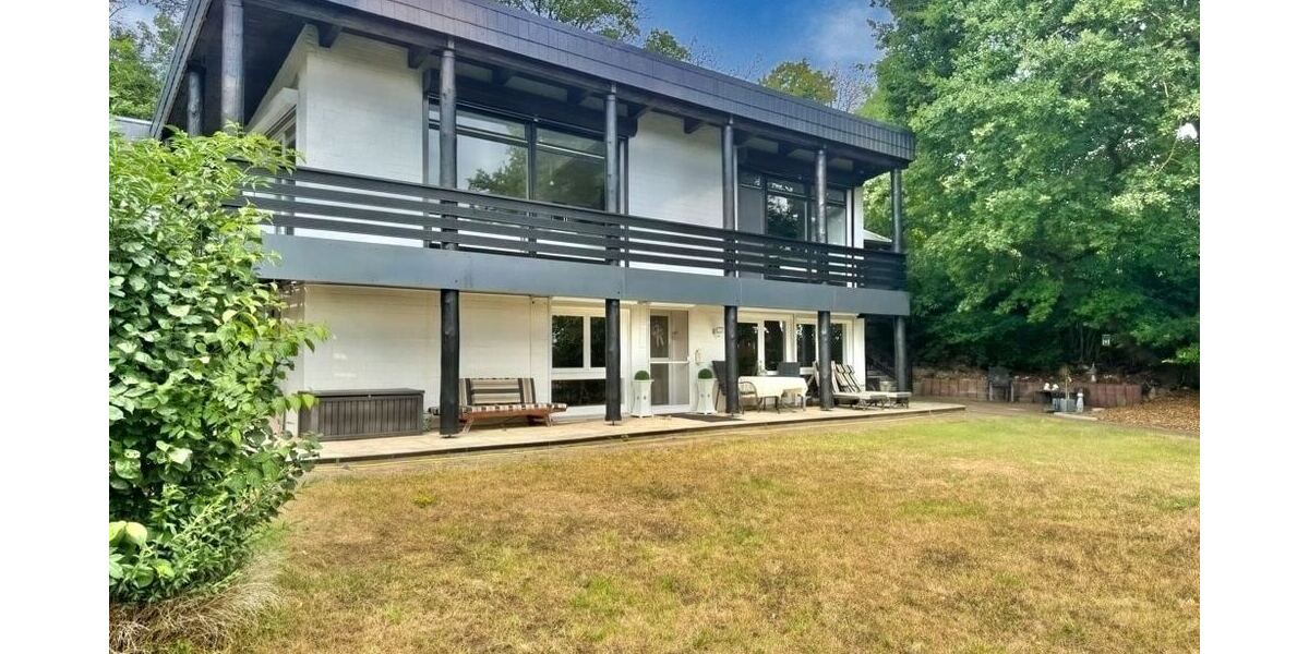 Stilvoll wohnen mit Weitblick - Einfamilienhaus Baddeckenstedt | Angebot:23816691
