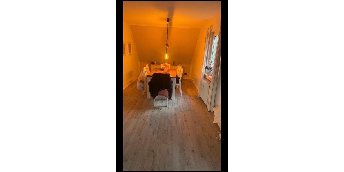 Etagenwohnung Alfeld (Leine) - 3 Zimmer, 83 m&sup2;, 700&euro; | Angebot:25919886