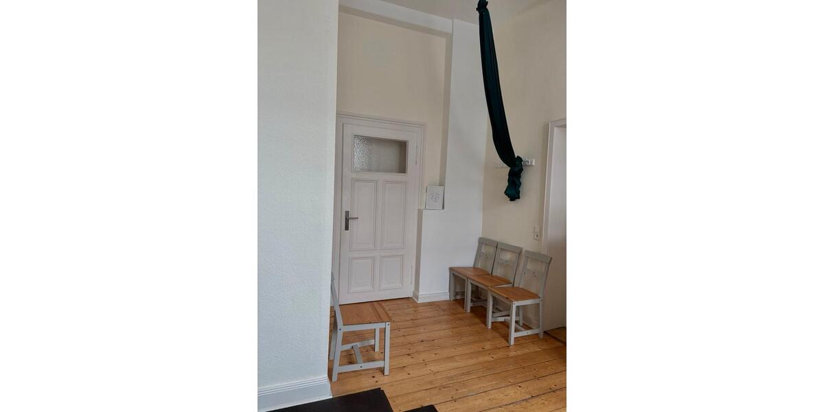 Hochparterre Hildesheim - 4 Zimmer, 165 m&sup2;, 1.995&euro; | Angebot:25793276