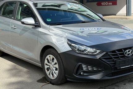 Hyundai i30 193.800 km 8.900 &euro; Salzgitter 38229