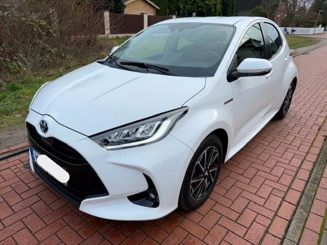 Toyota Yaris 35.000 km 16.500 &euro; Hannover 30657