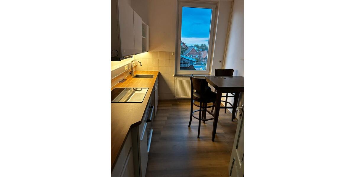 Dachgeschoßwohnung Laatzen - 3 Zimmer, 83 m&sup2;, 730&euro; | Angebot:25972253