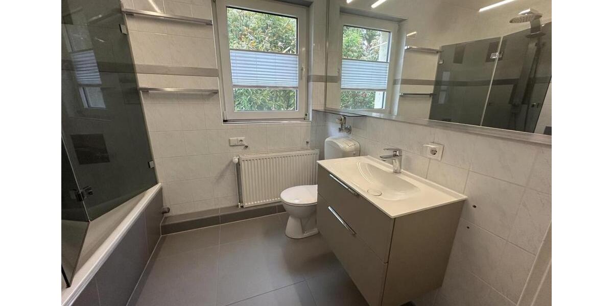 Erdgeschoßwohnung Hildesheim Himmelsthür - 4 Zimmer, 85 m&sup2;, 920&euro; | Angebot:26561485