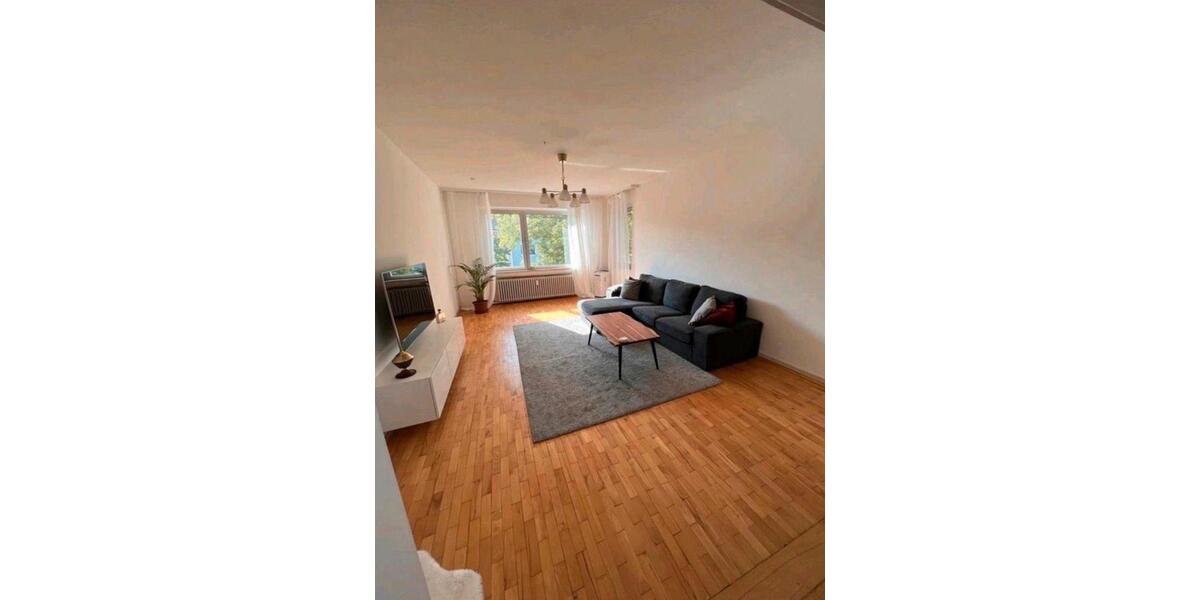 Etagenwohnung Hildesheim - 3.5 Zimmer, 133 m&sup2;, 1.064&euro; | Angebot:25937145