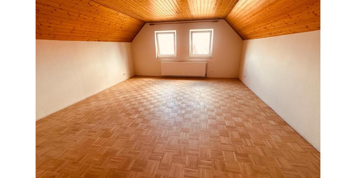 Maisonettenwohnung Burgdorf - 5 Zimmer, 120 m&sup2;, 850&euro; | Angebot:25924022