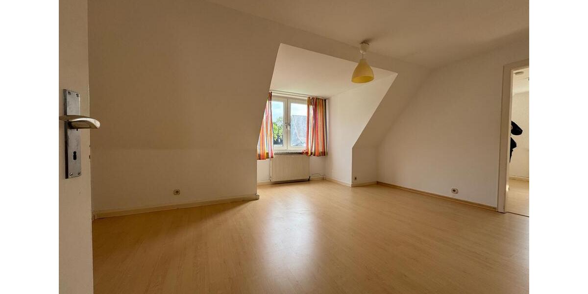 Einfamilienhaus Hannover Buchholz-Kleefeld - 6 Zimmer, 140 m&sup2;, 1.600&euro; | Angebot:26544531