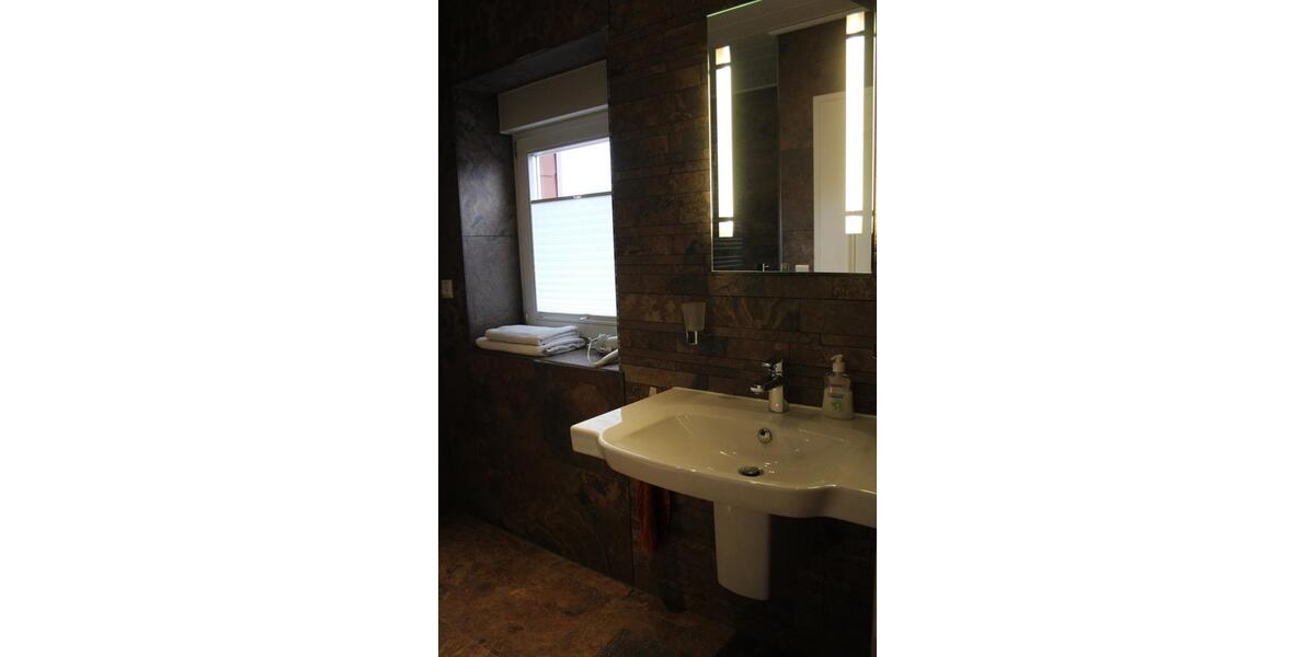 Doppelhaushälfte Hannover Döhren-Wülfel - 4 Zimmer, 117 m&sup2;, 679.000&euro; | Angebot:26041188