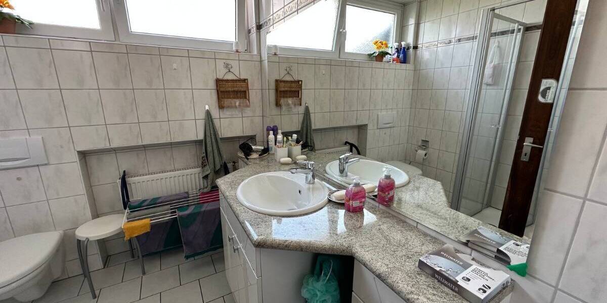 Einfamilienhaus Bad Salzdetfurth Wesseln - 7 Zimmer, 280 m&sup2;, 399.000&euro; | Angebot:25734423