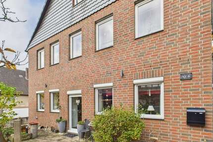 Haus Salzhemmendorf - 6 Zimmer, 191 m&sup2;, 279.000&euro; | Angebot:23607981