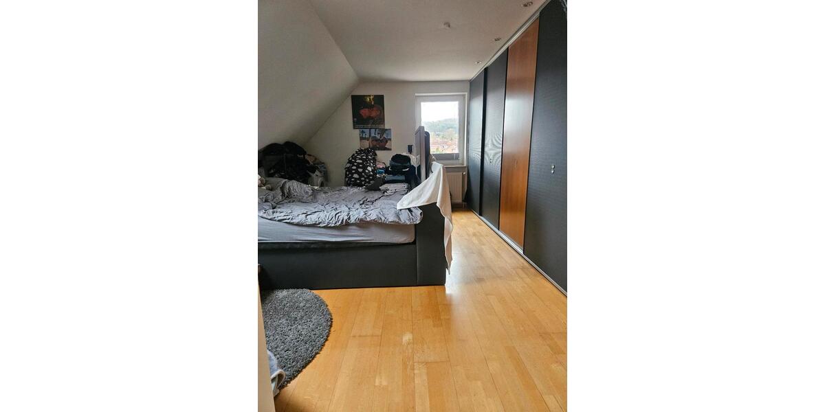 Etagenwohnung Salzgitter Ortschaft Nord - 4 Zimmer, 140 m&sup2;, 1.260&euro; | Angebot:25890644