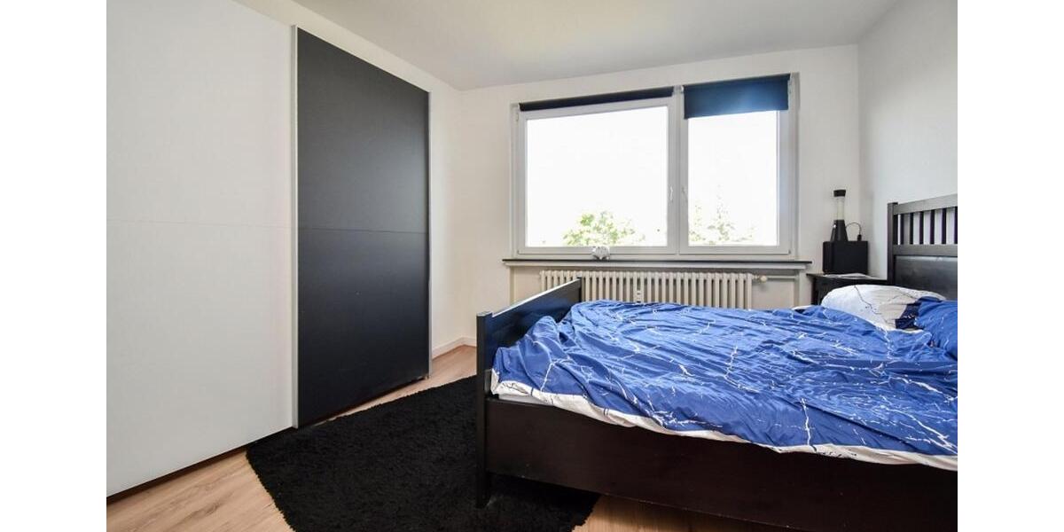 Etagenwohnung Hildesheim - 2 Zimmer, 72 m&sup2;, 690&euro; | Angebot:25895338