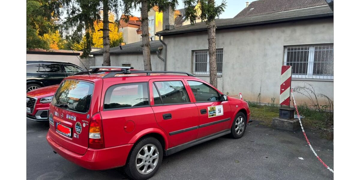 Opel Astra 90.000 km 1.200 &euro; Hannover 30419