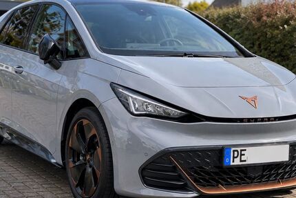 Cupra Born 49.000 km 24.990 &euro; Peine 31228