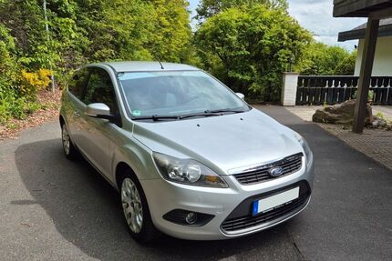 Ford Focus 175.000 km 2.799 &euro; Freden(Leine) 31084