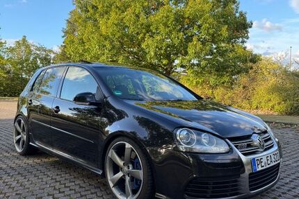 VW Golf 182.000 km 16.299 &euro; Peine 31228