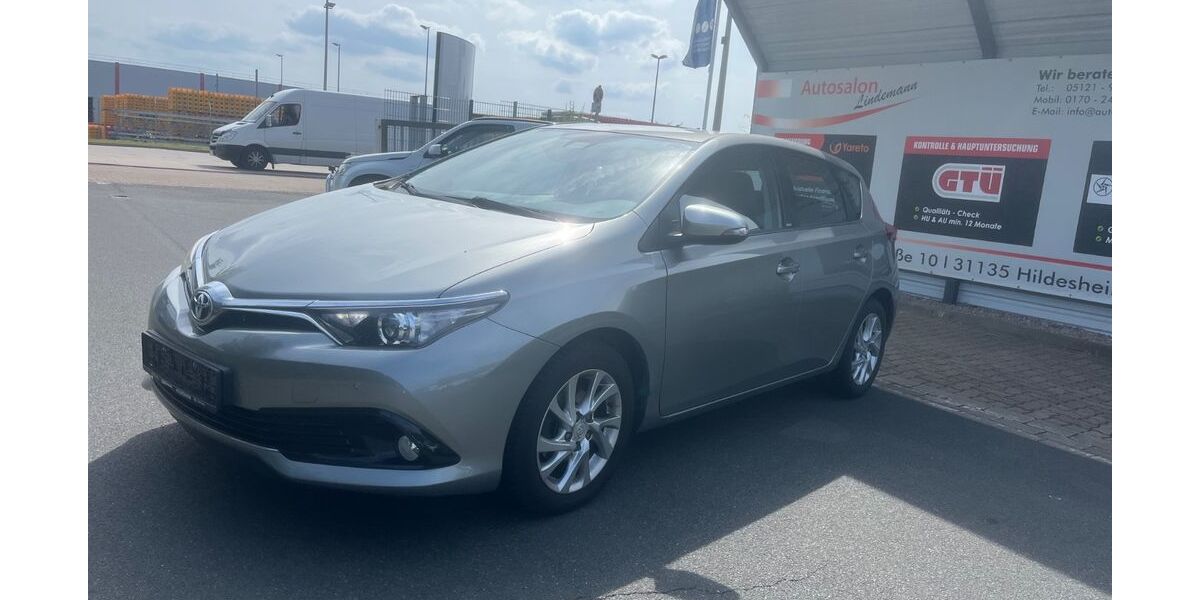 Toyota Auris 45.520 km 11.900 &euro; Hildesheim 31135