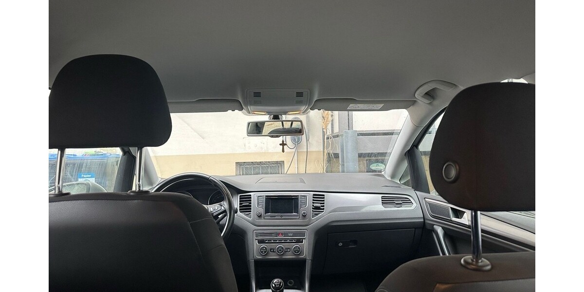 VW Golf Sportsvan 72.000 km 7.999 &euro; Hannover 30159