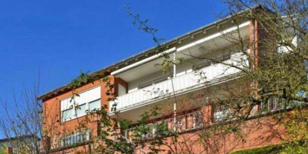 Etagenwohnung Alfeld - 3 Zimmer, 122 m&sup2;, 775&euro; | Angebot:25654261