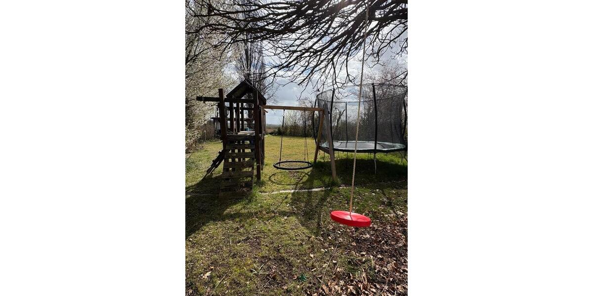 Bungalow Ilsede - 5 Zimmer, 146 m&sup2;, 369.000&euro; | Angebot:26092005