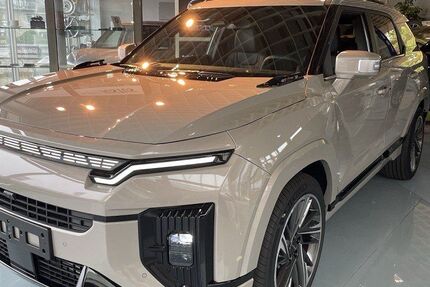 KGM Actyon 2.442 km 40.480 &euro; Hildesheim 31137