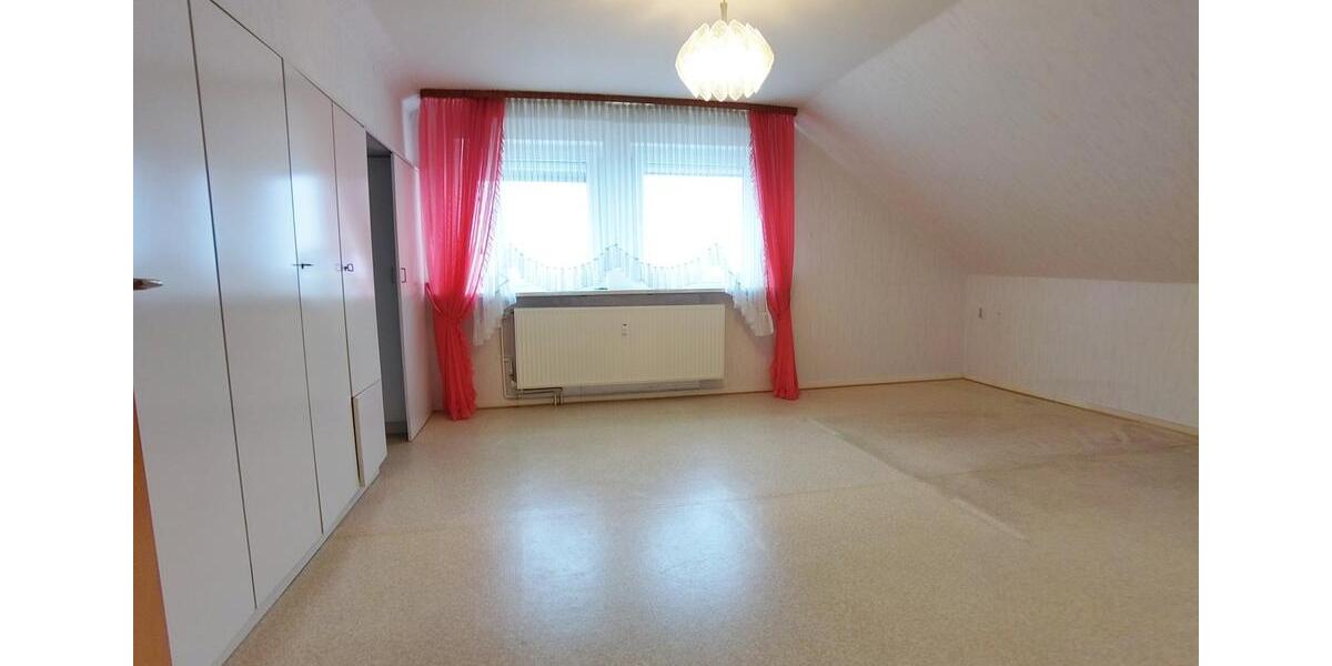 Mehrfamilienhaus, Wohnhaus Alfeld (Leine) - 11 Zimmer, 214 m&sup2;, 275.000&euro; | Angebot:24239417