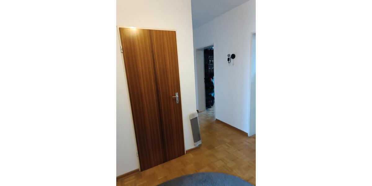 Etagenwohnung Hildesheim Bockfeld - 3 Zimmer, 80 m&sup2;, 200.000&euro; | Angebot:25976120