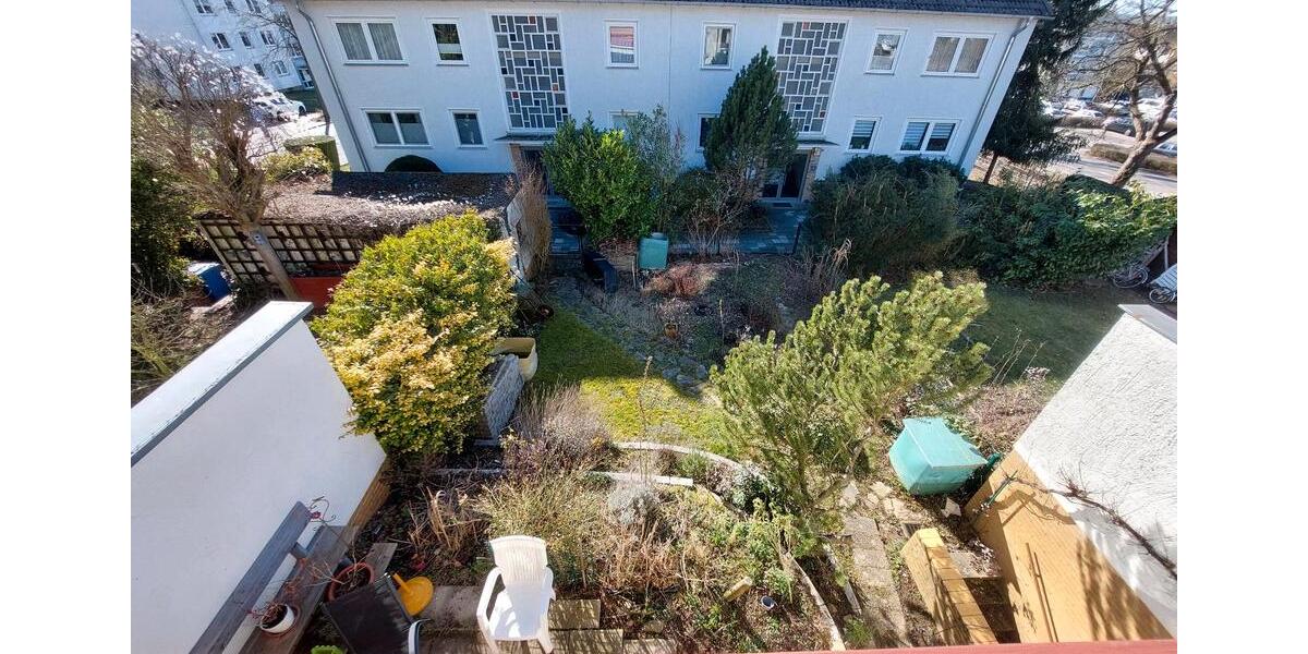 Etagenwohnung Hildesheim Itzum-Marienburg - 7 Zimmer, 15 m&sup2;, 300&euro; | Angebot:25418755