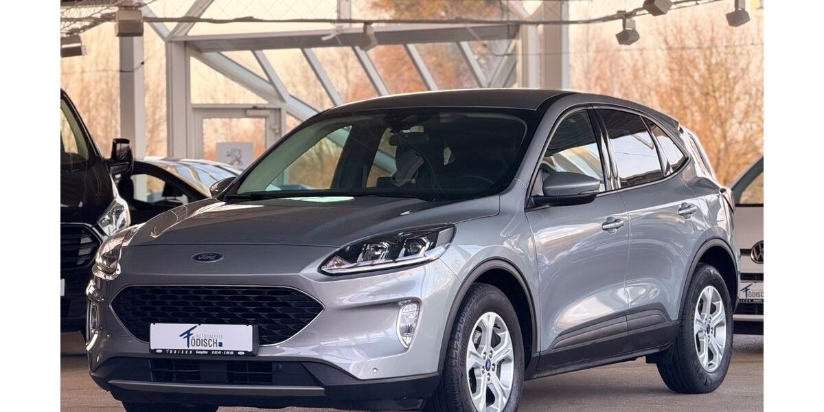 Ford Kuga 99.997 km 17.990 &euro; Salzgitter 38228