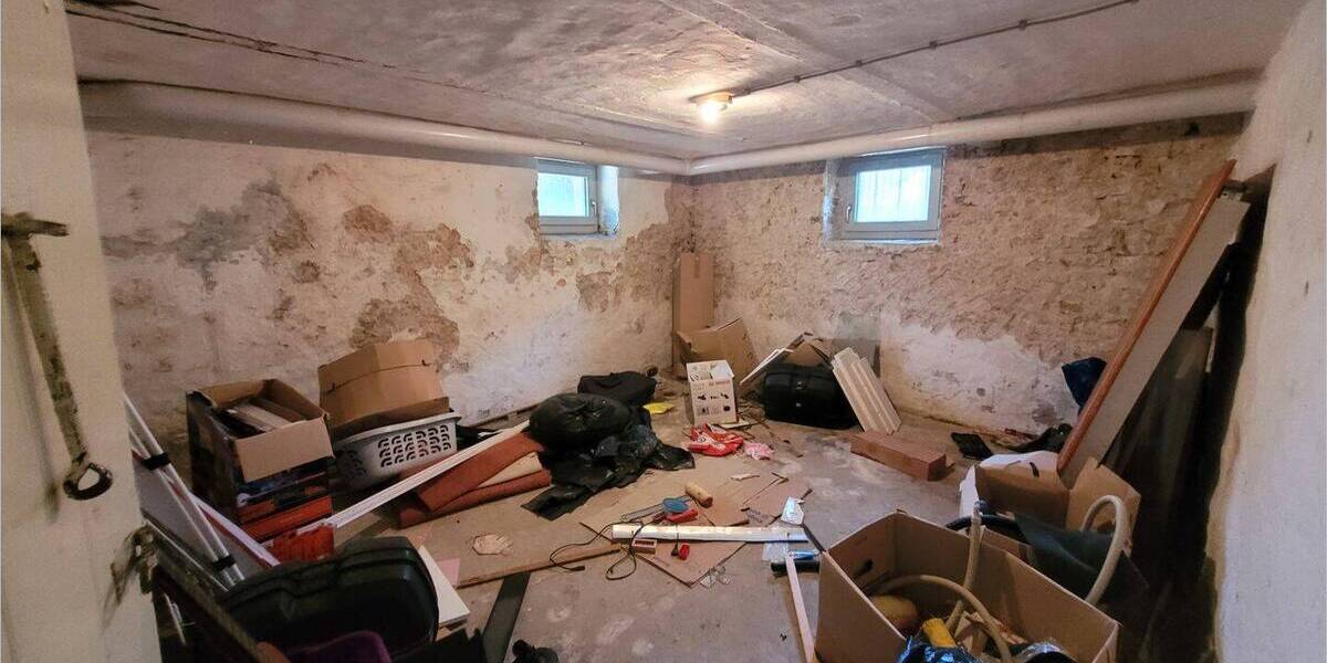 Mehrfamilienhaus, Wohnhaus Duingen - 1 Zimmer, 297 m&sup2;, 134.900&euro; | Angebot:25696075