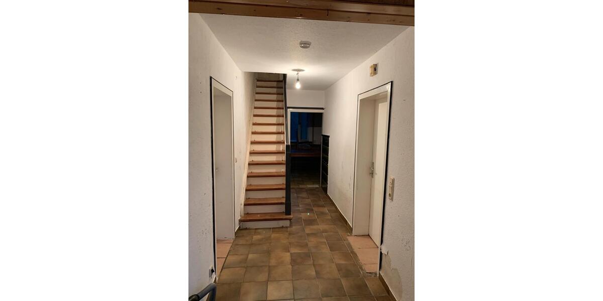 Einfamilienhaus Baddeckenstedt - 7 Zimmer, 150 m&sup2;, 139.000&euro; | Angebot:26091120