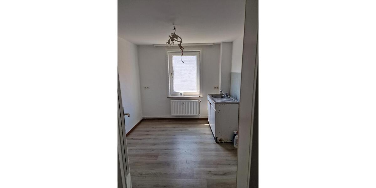 Erdgeschoßwohnung Delligsen - 2 Zimmer, 57 m&sup2;, 550&euro; | Angebot:24814030