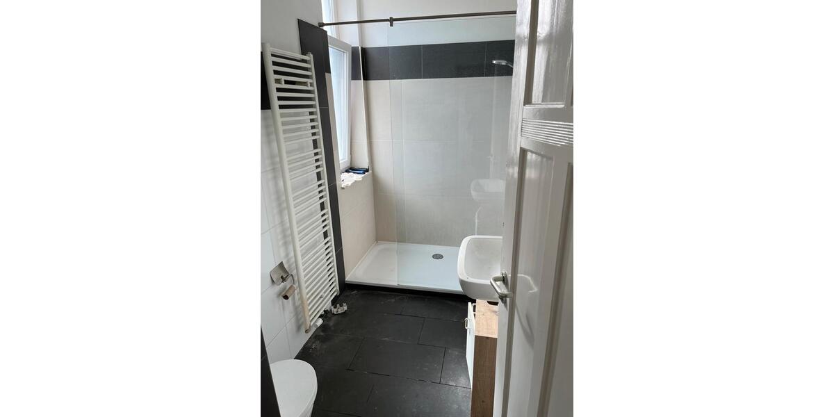 Etagenwohnung Alfeld (Leine) - 3 Zimmer, 80 m&sup2;, 600&euro; | Angebot:25613490