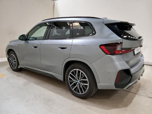 BMW iX1 32.106 km 53.330 &euro; Salzgitter 38228