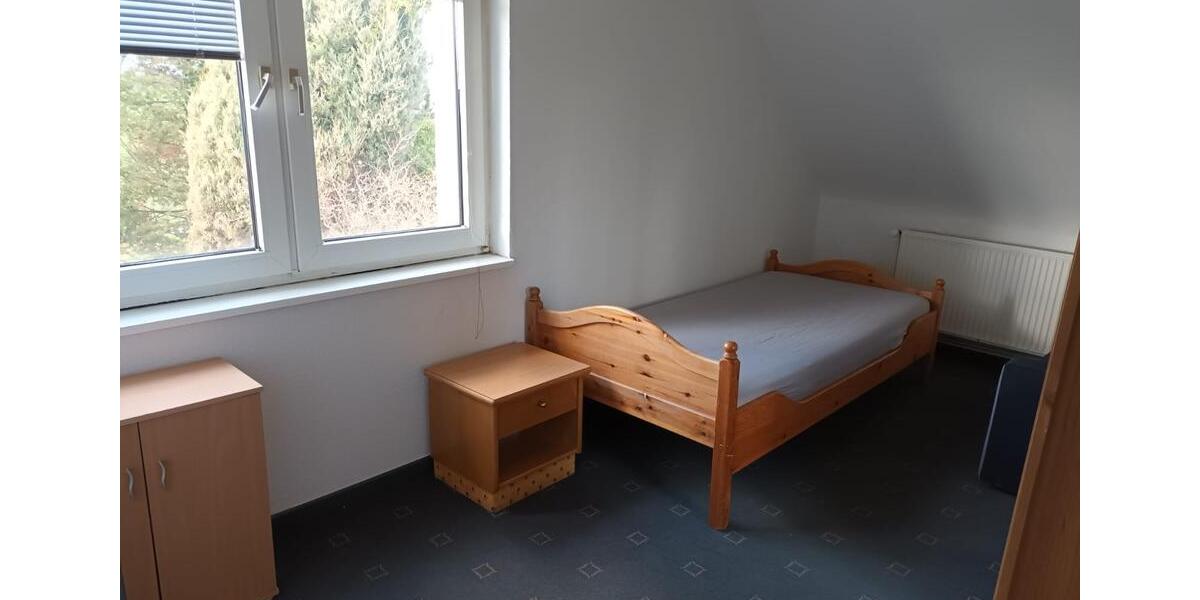 Etagenwohnung Hildesheim Oststadt/Stadtfeld - 1 Zimmer, 16 m&sup2;, 430&euro; | Angebot:26676479