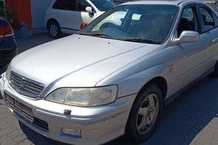 Honda Accord 178.875 km 800 &euro; Hannover 30179