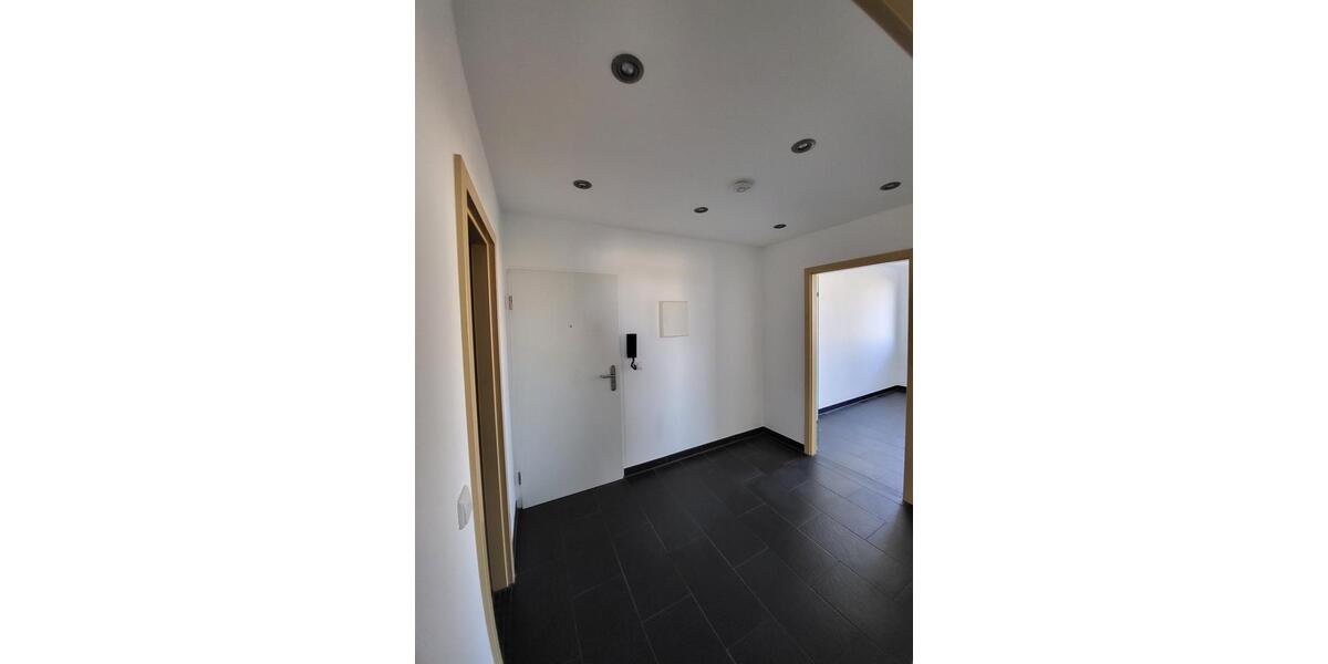 Etagenwohnung Laatzen - 3 Zimmer, 78 m&sup2;, 99.000&euro; | Angebot:25393928